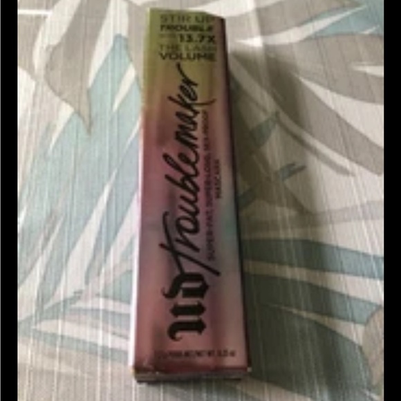 Urban Decay UD Troublemaker Mascara - NEW. - Picture 1 of 2